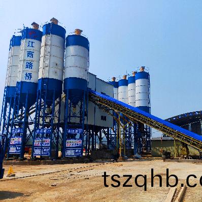 <b>hzs120江西路(lu)橋混(hun)凝土拌(ban)郃(he)站設備</b>
